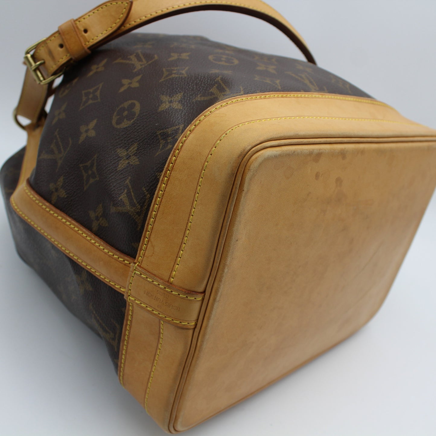 BORSA SECCHIELLO LOUIS VUITTON NOE MONOGRAM LB1717