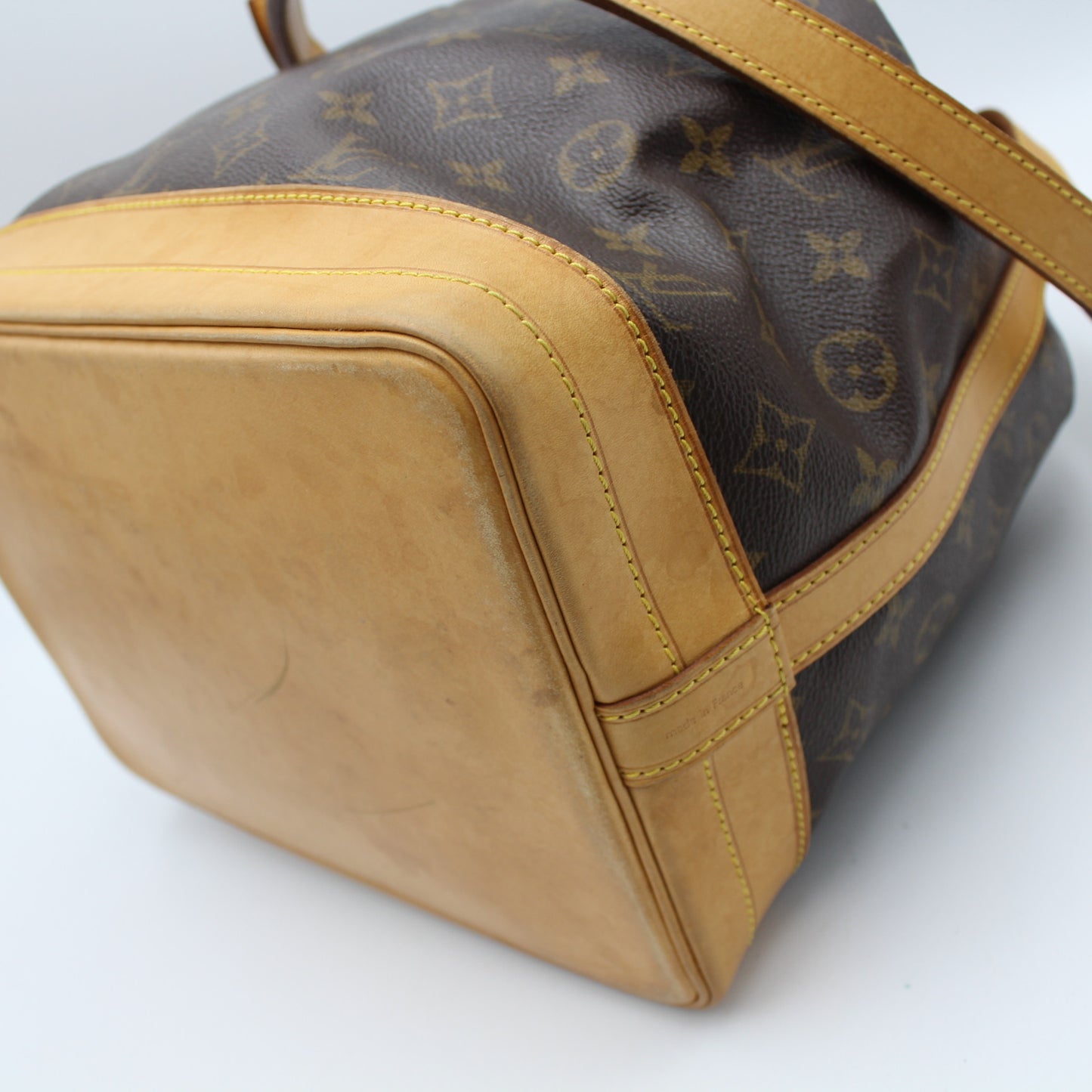 BORSA SECCHIELLO LOUIS VUITTON NOE MONOGRAM LB1717