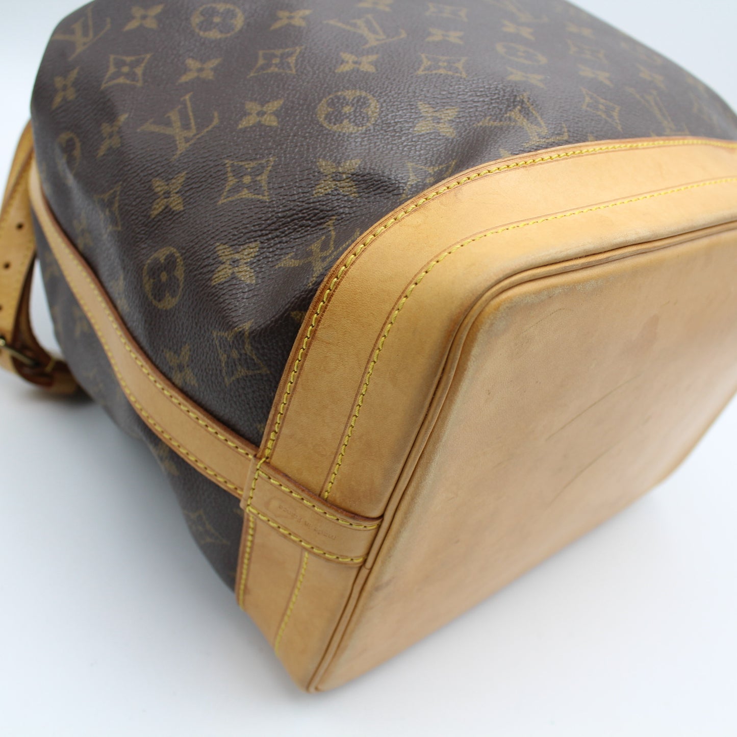 BORSA SECCHIELLO LOUIS VUITTON NOE MONOGRAM LB1717