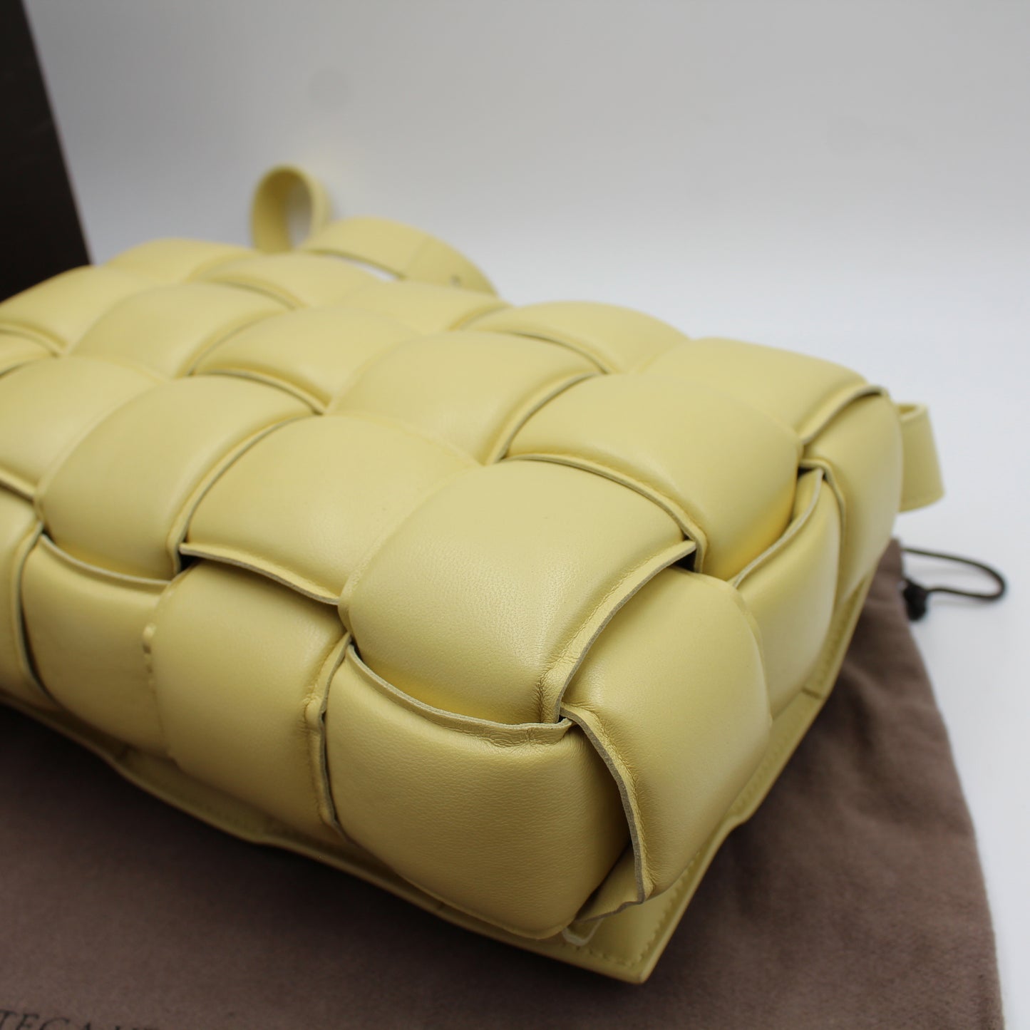 BOTTEGA VENETA PADDED CASSETTE BAG OB107 