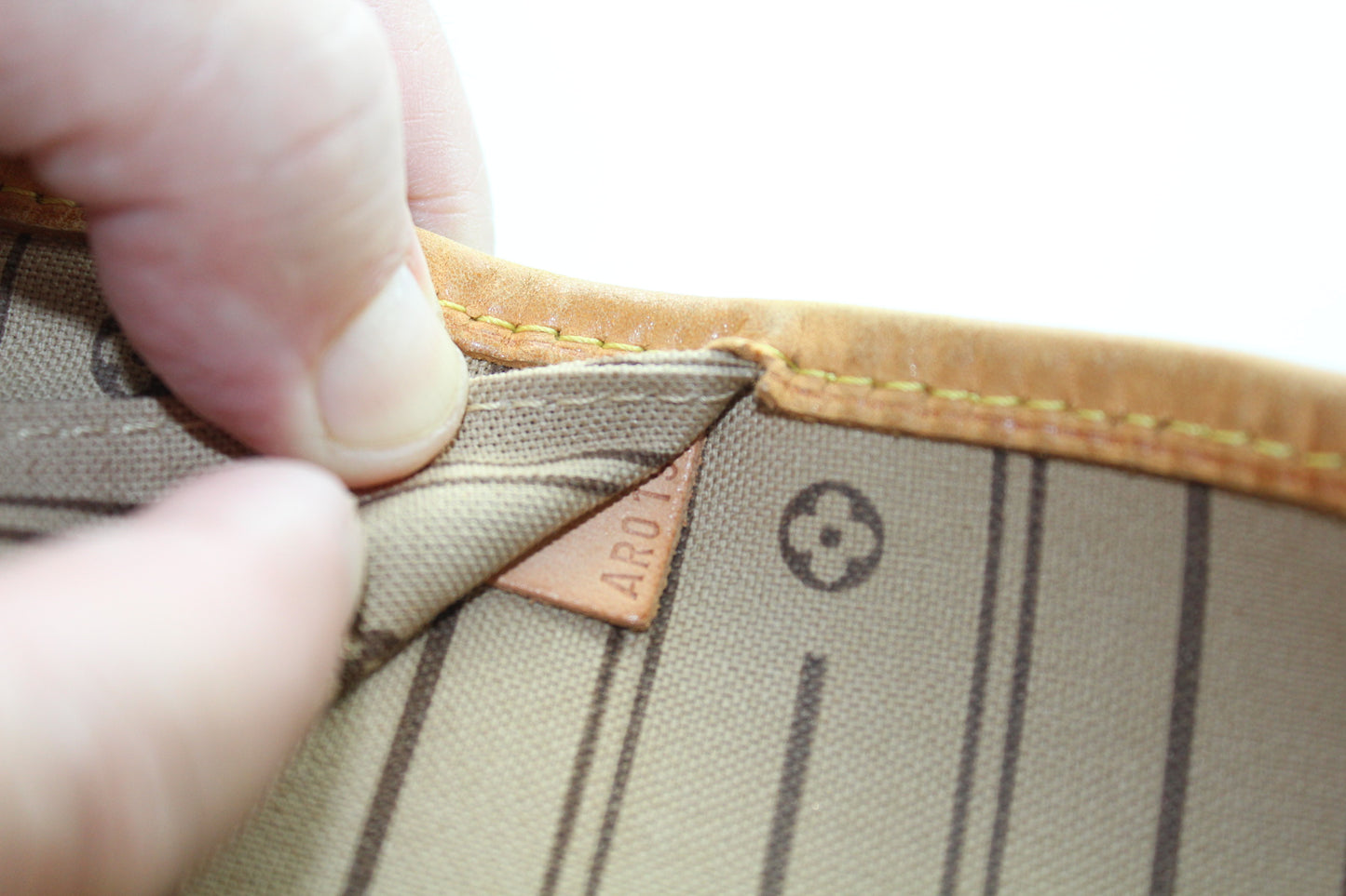 BORSA LOUIS VUITTON NEVERFULL MM MONOGRAM LB1797