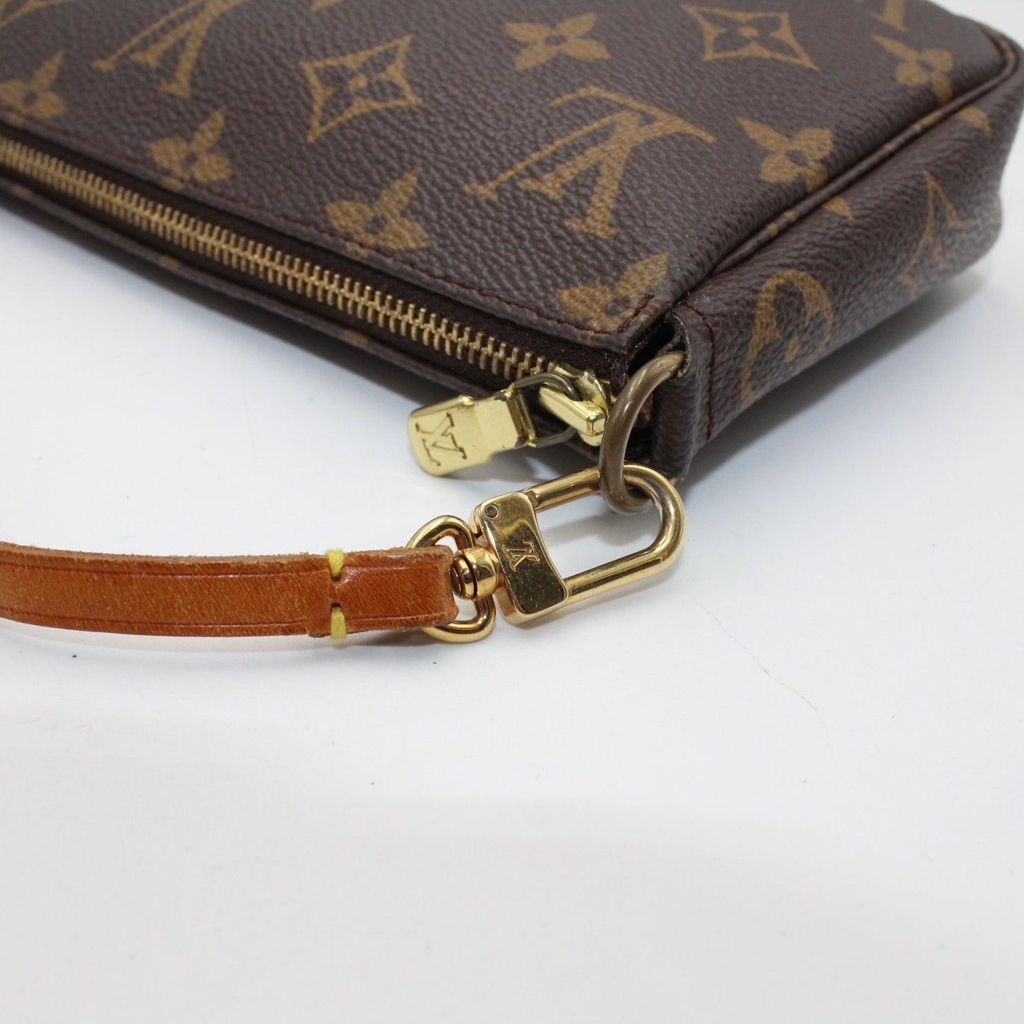 BORSA LOUIS VUITTON POCHETTE ACCESSOIRES NM MONOGRAM LB1801
