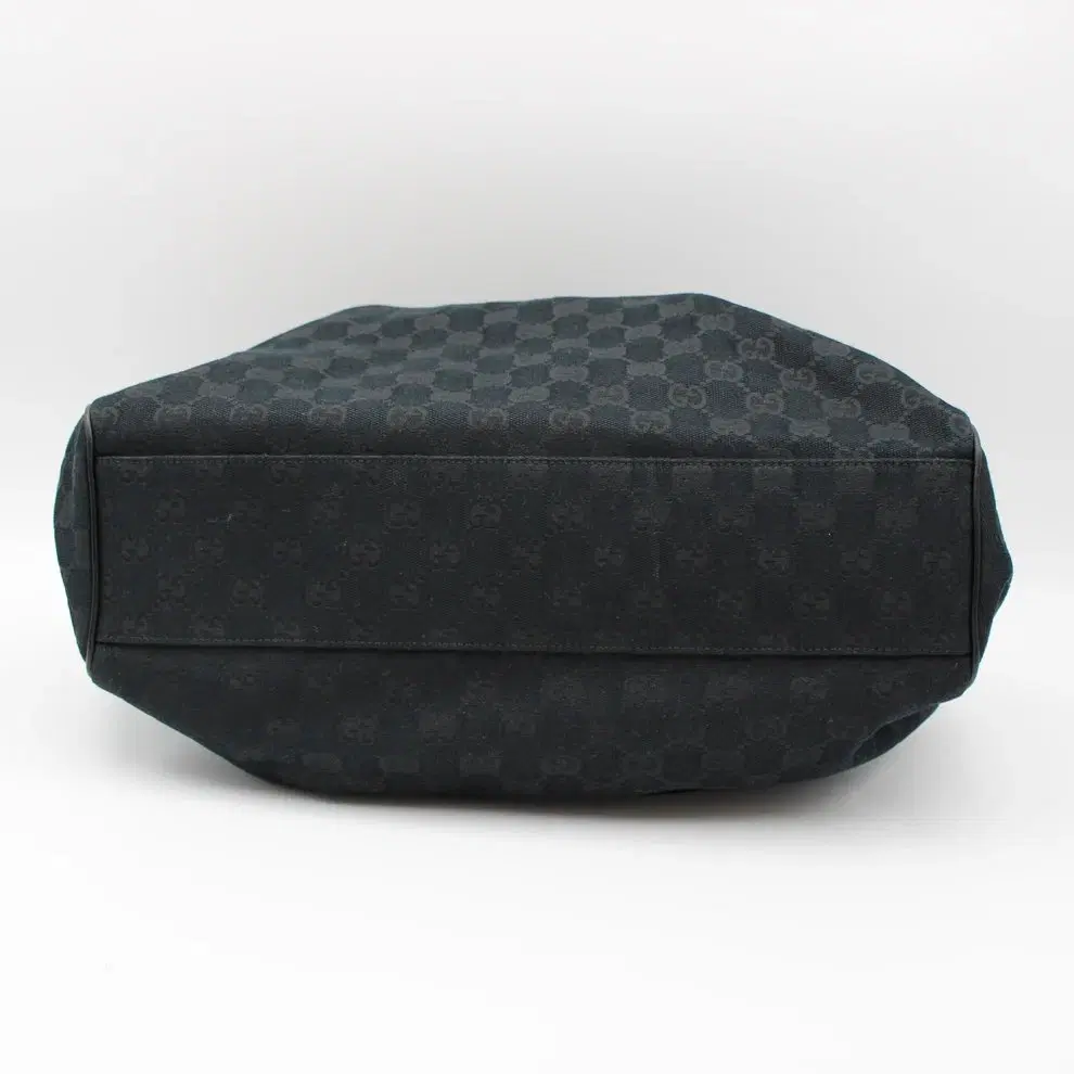 BORSA GUCCI SUKEY IN TESSUTO GG E PELLE NERA BB104